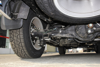 2017款撼路者2.0T自动四驱豪华版汽油7座