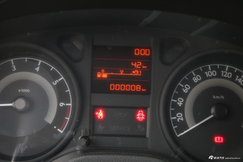 2014款东风标致301 1.6L手动舒适版CNG