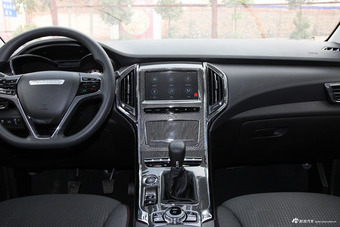 2018款猎豹CS9 1.5T手动劲风型