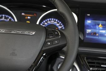 2018款启辰T90 2.0L自动CVT智联领尚版