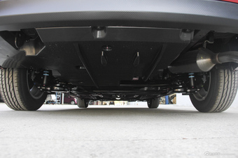 2017款雷凌改款185T自动精英版