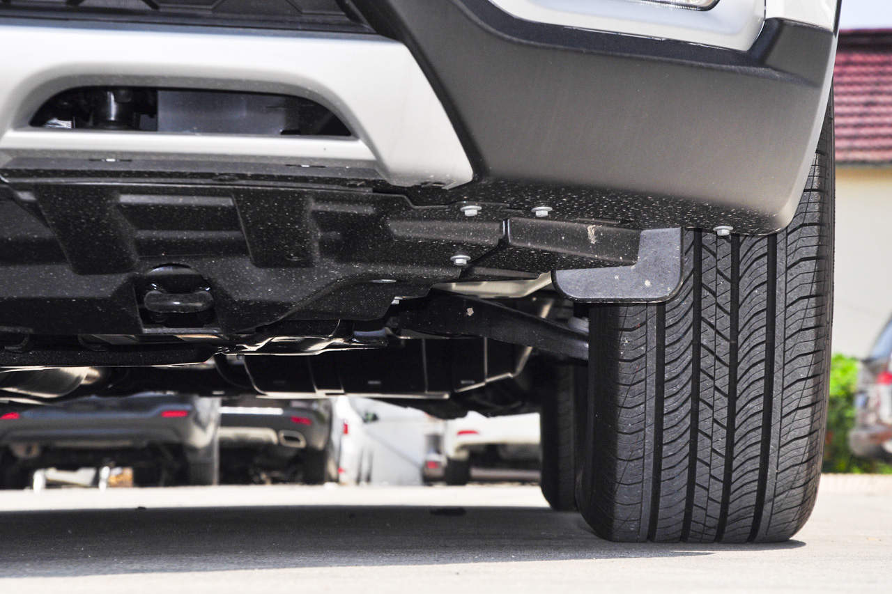 2016款东风风神AX7 2.3L自动智尊型