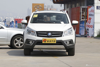 2015款启辰T70X 2.0L自动睿享运动版