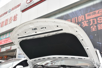 2017款DX7 1.5T自动豪华型