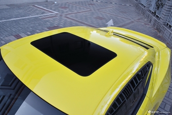 2017款科迈罗2.0T自动RS