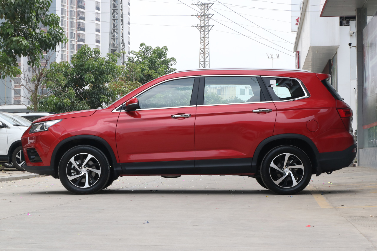 2018款北汽幻速S7 1.5T 手动豪华型