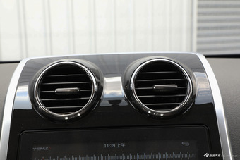 2017款野马T70S运动版1.8L自动旗舰型