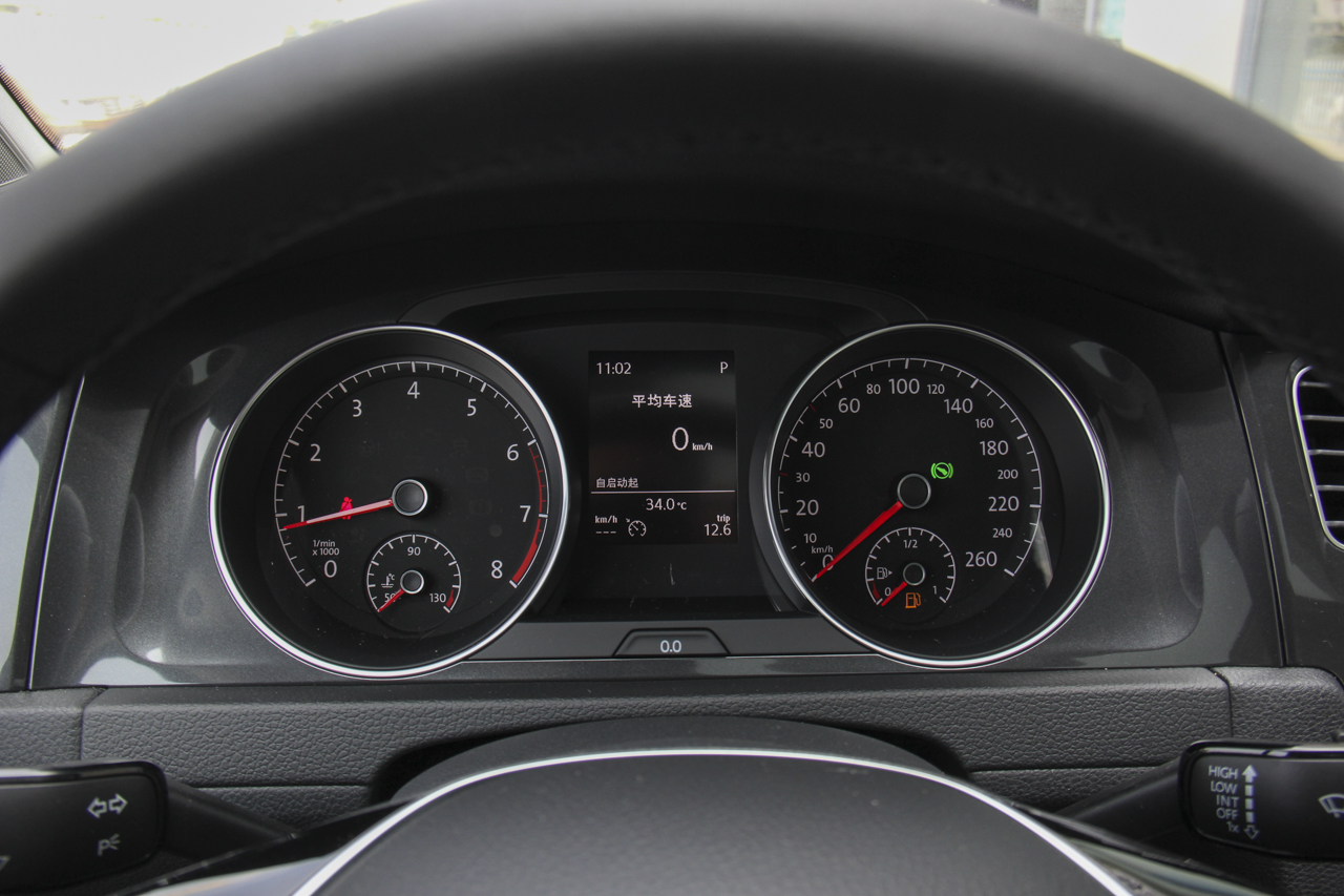 2018款高尔夫1.6L自动舒适型