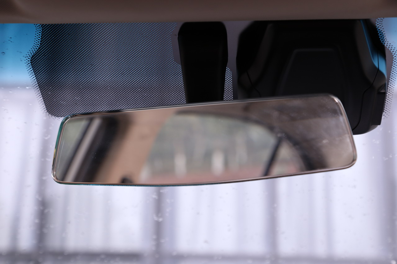 2018款吉利帝豪1.5L自动尊贵型