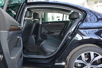 2019款迈腾2.0T自动330TSI DSG尊贵型