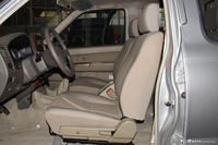 2011款D22皮卡 2.4L手动汽油两驱标准型