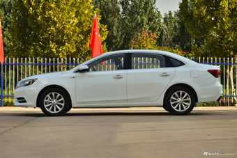 	2017款荣威i6 1.5T自动旗舰版20T