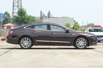 2018款君越2.0T自动豪华型28T