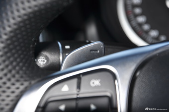 2016款改款奔驰CLA级 CLA260 2.0T 4MATIC