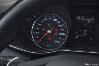 2018款名爵6 1.5T自动20T精英智联版 