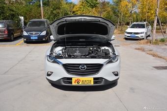 2018款马自达CX-4 2.0L手动两驱蓝天活力版