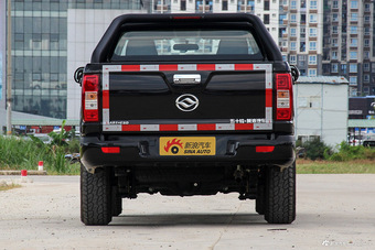 2017款黄海N1S加长型 2.8T手动柴油两驱运动版JE493ZLQ4CB