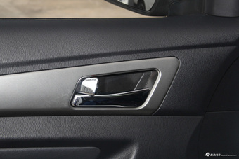 2017款欧尚1.5L手动豪华型