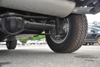 2015款牧马人2.8TD自动四门舒享版Sahara