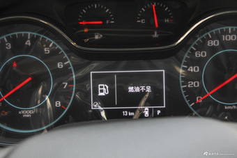 2016款科鲁兹1.5L自动时尚天窗版