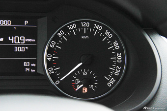 2017款明锐 1.6L自动前行版