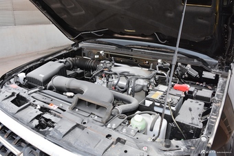 2016款帕杰罗3.5L中东版