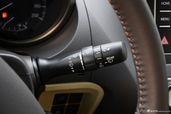 2017款普拉多2700 TX-L黎巴嫩版