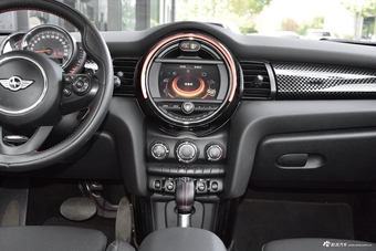 2016款MINI 2.0T自动 COOPER S
