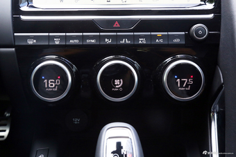 2018款捷豹 E-PACE 2.0T 首发限量版