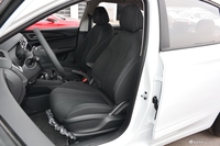 2019款荣威i5 1.5L手动4G互联朗越版