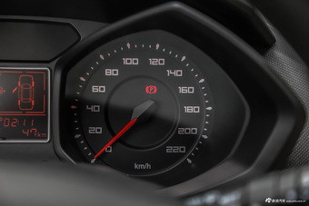 2015款风云2 1.5L手动新意版