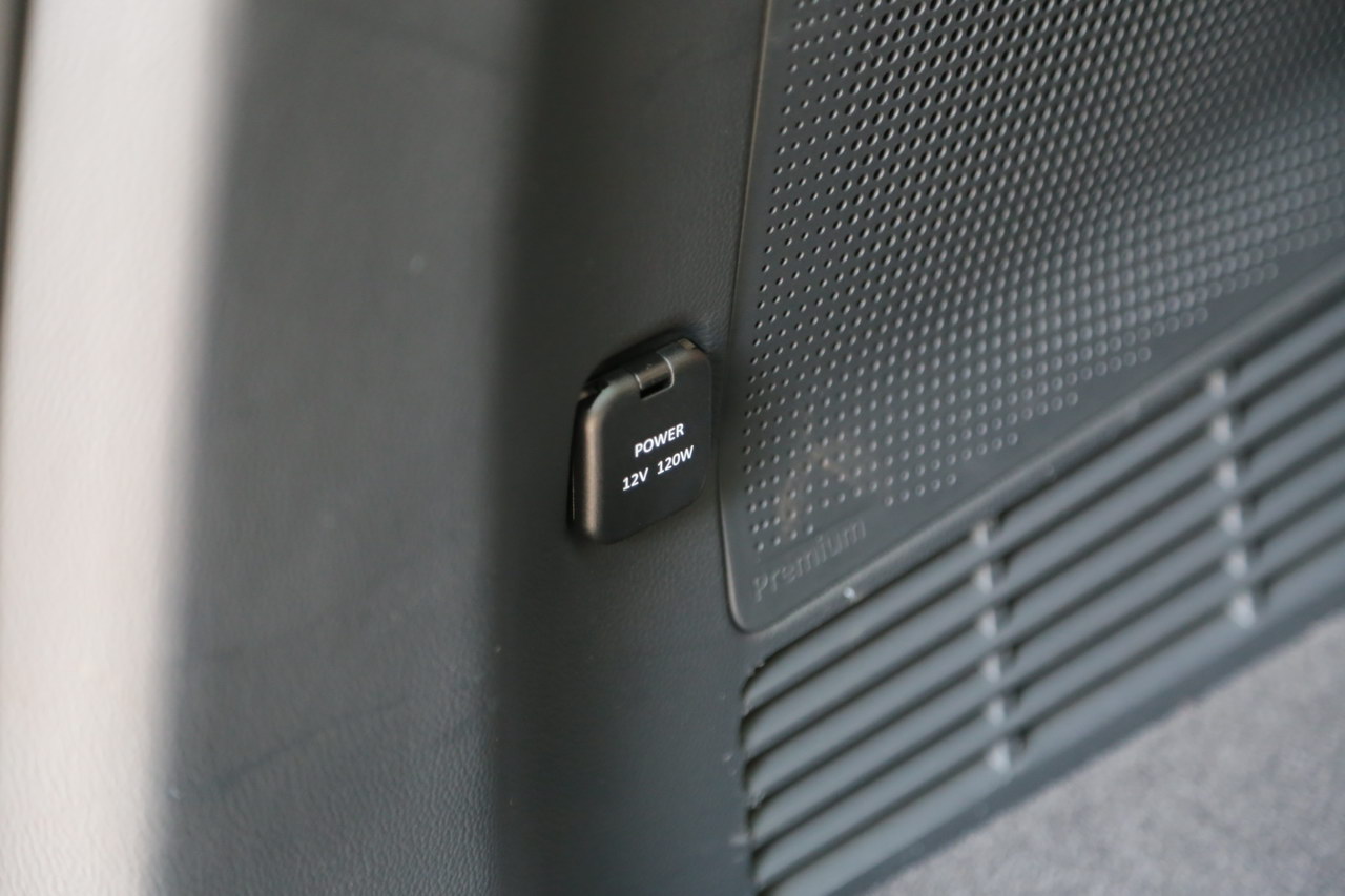 2017上汽大通D90 2.0TGI自动四驱高配版