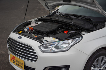 2017款福睿斯幸福版1.5L自动时尚型