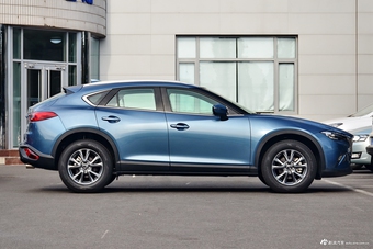 2018款马自达CX-4 2.0L自动两驱蓝天领先版
