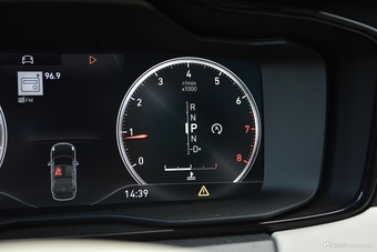 2017款领克01 2.0T自动两驱耀Pro版