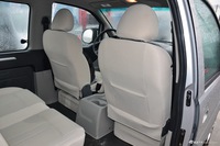 2017款东风风行菱智V3 1.5L 7座 手动标准型