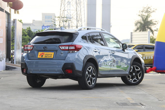 2018款斯巴鲁XV 2.0L自动全驱豪华版