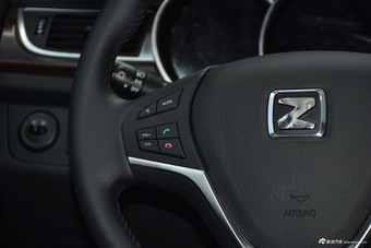 2015款众泰Z500 1.5T 自动豪华型 慕尼黑