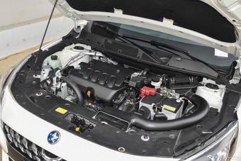 2017款启辰T90 2.0L自动CVT智尚版