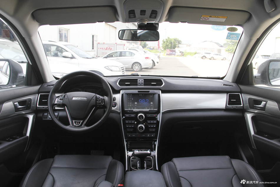 2018款哈弗H2 1.5T自动两驱豪华型红标 