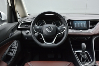 2018款别克GL6 1.3T自动18T豪华型5座