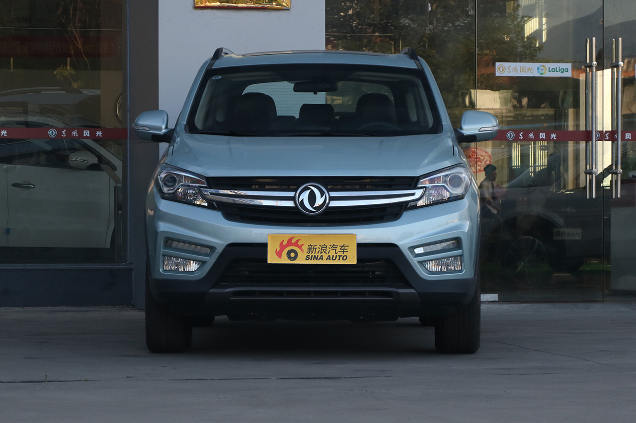 2018款风光S560 1.8L手动豪华型7座