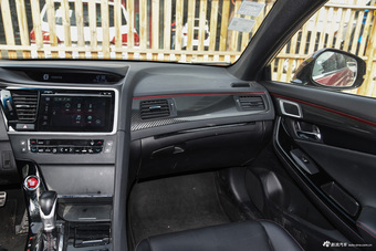 2015款思铂睿2.4L自动 Si