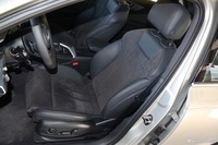 2017款奥迪A4L 2.0T自动45TFSI quattro运动型