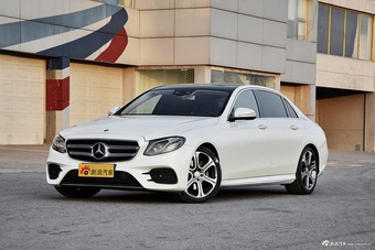 2017款奔驰E级2.0T自动 200 L 运动型 4MATIC图片