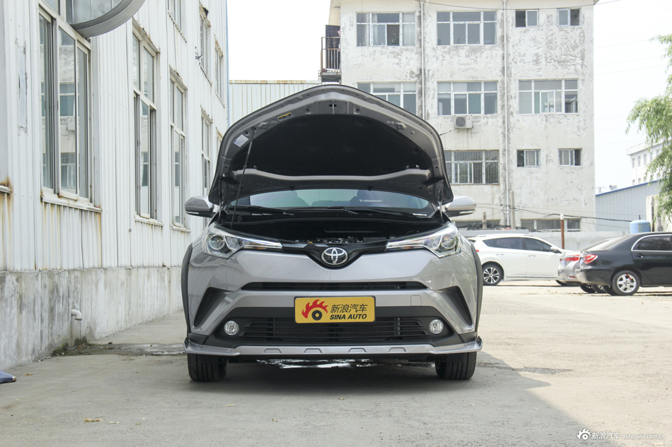 2018款奕泽IZOA 2.0L自动奕驰版