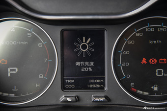 2016款远景SUV 1.3L自动旗舰型