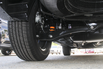 2018款欧蓝德2.0L自动两驱嘉乐版7座