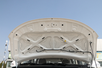 2017款欧诺S 1.5L手动超值型EA15-AB