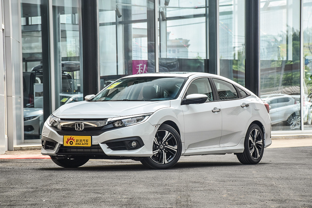 2016款思域1.5T自动220TURBO尊贵版